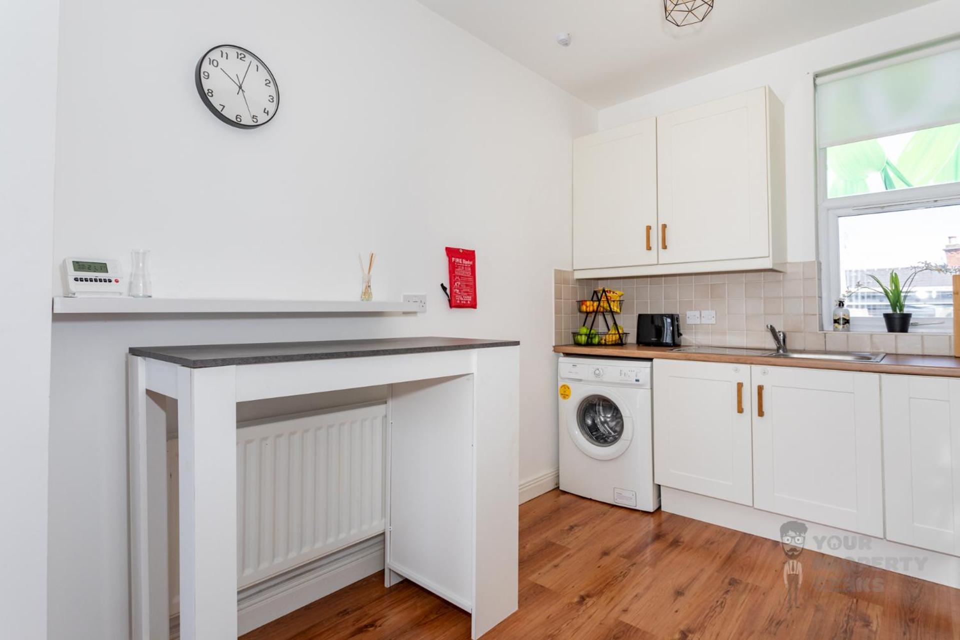 Attic Style 2 Bed Duplex Apartment With Rooftop Patio Belfast Exterior foto
