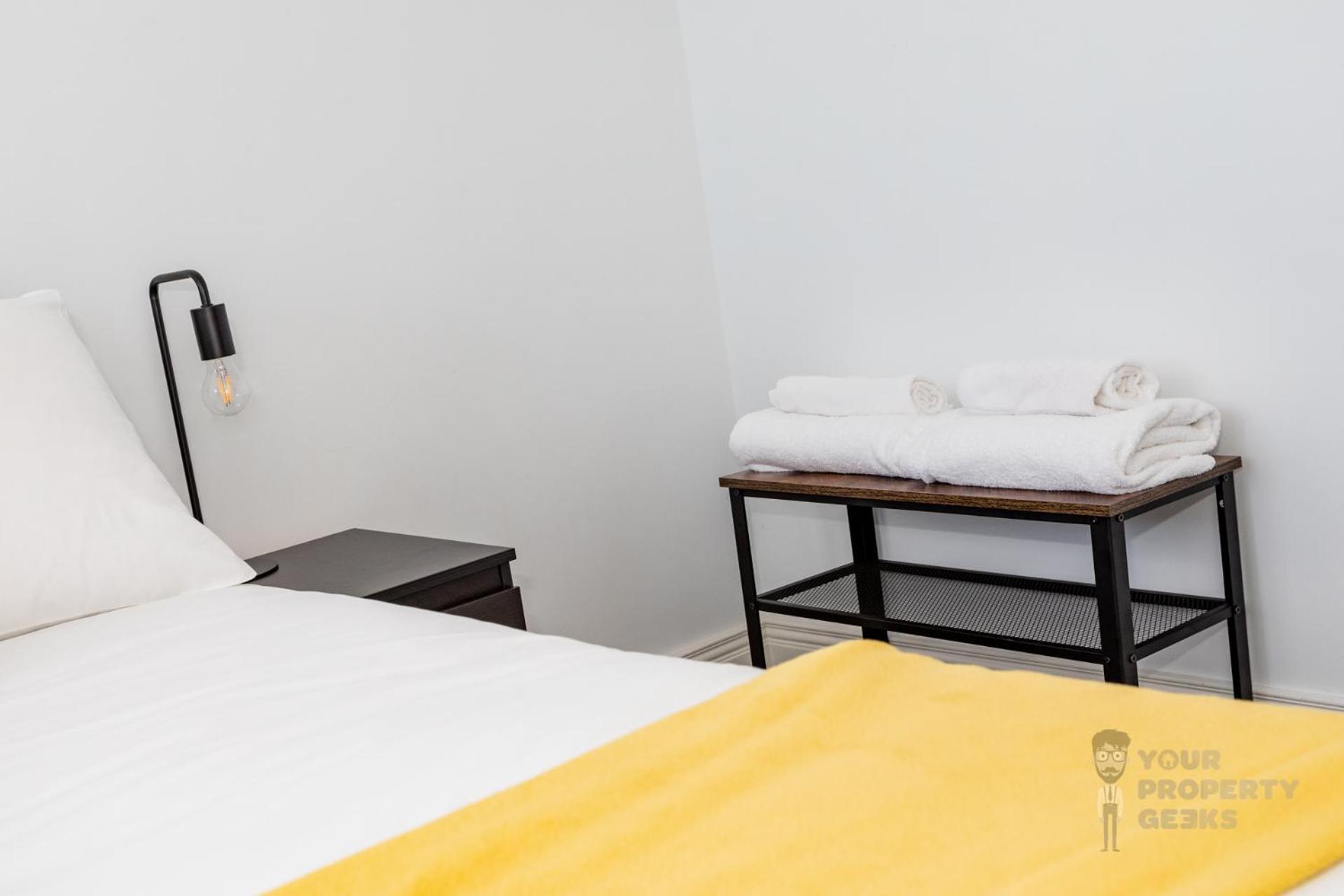 Attic Style 2 Bed Duplex Apartment With Rooftop Patio Belfast Exterior foto