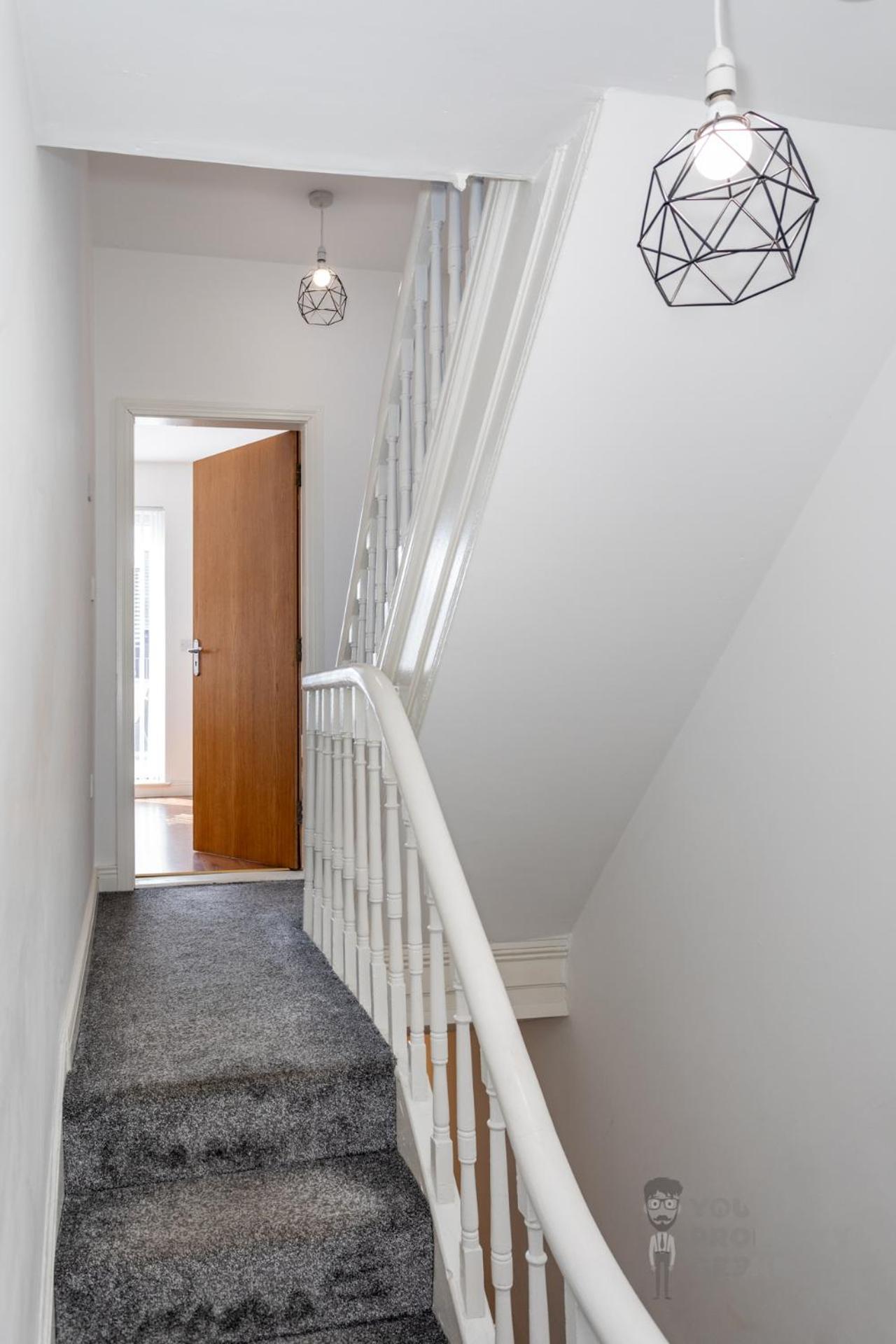 Attic Style 2 Bed Duplex Apartment With Rooftop Patio Belfast Exterior foto